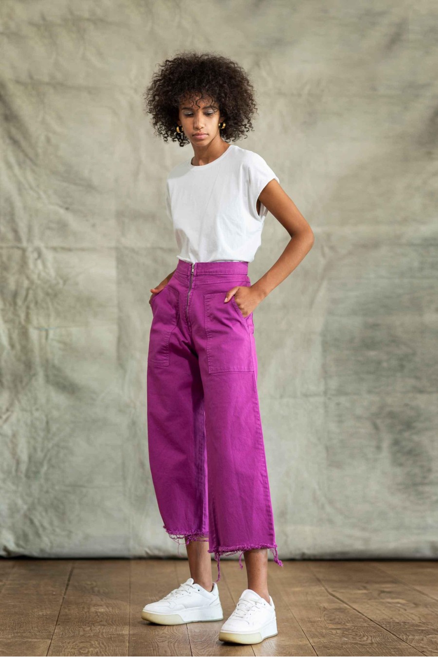 Buy Y M Enterprises Ladies High Waist Straight Fit/Loose Denim Jeans (M,  Navy Blue) at Amazon.in
