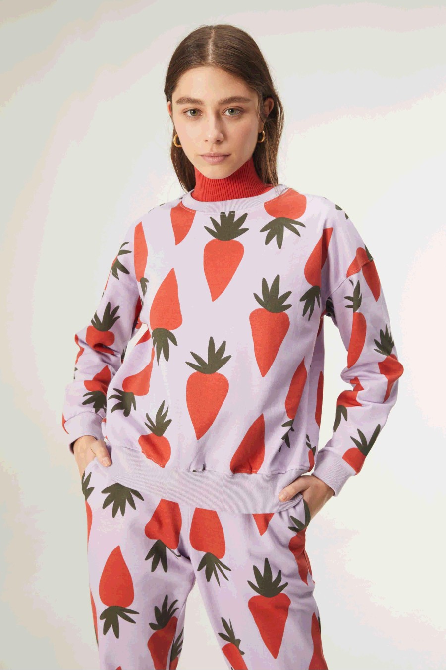 Carrot Print Sweatshirt