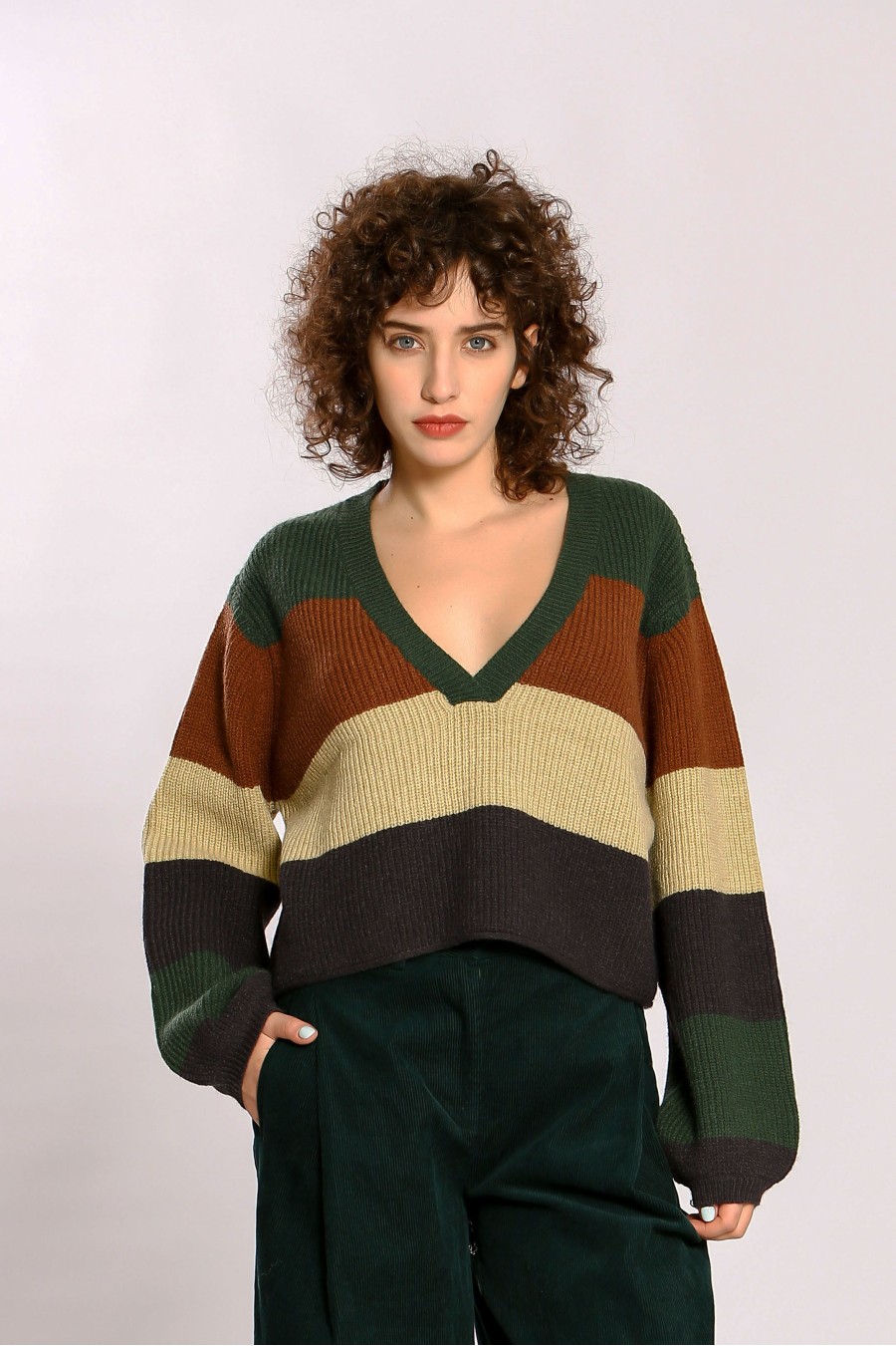 Vintage Inspired Knit Pullover