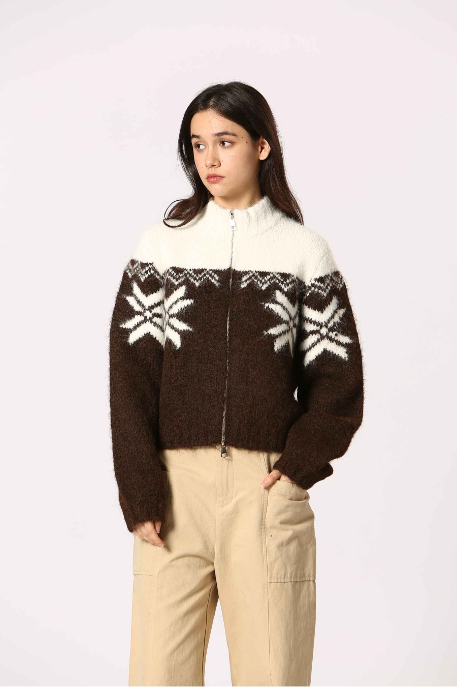 The Korner Vintage Knit...